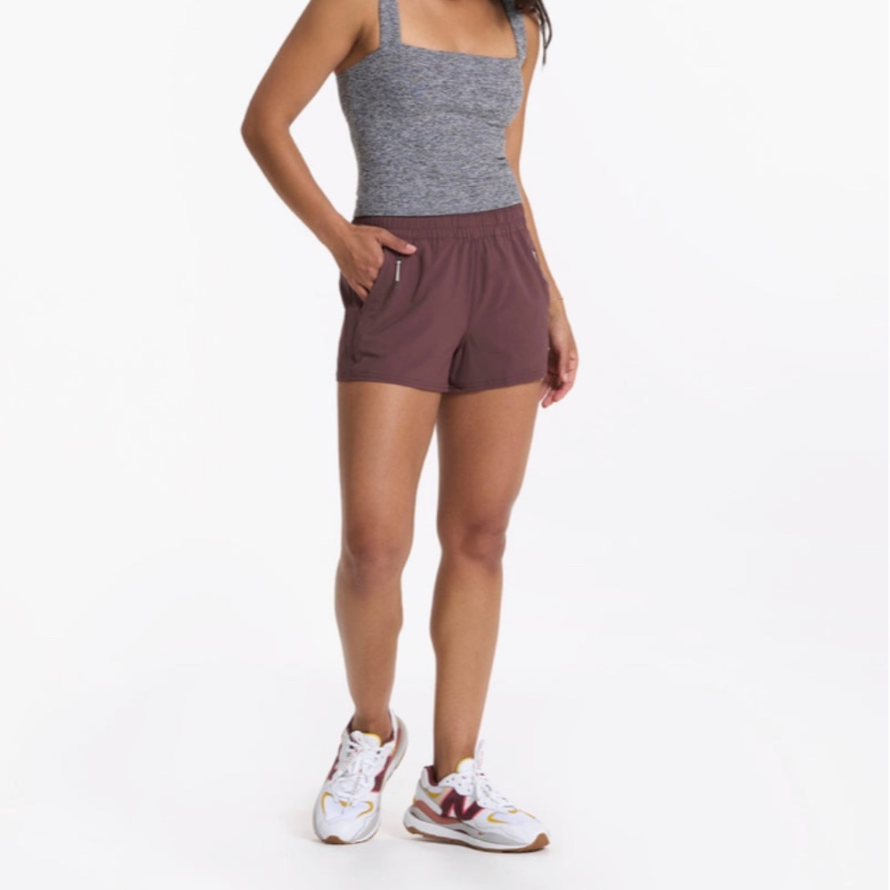 Vuori | Clementine Short in Chestnut NWT